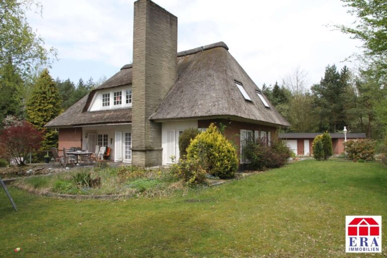 Romantisches Reetdach-Landhaus in Top-Lage…360 Grad Panorama!