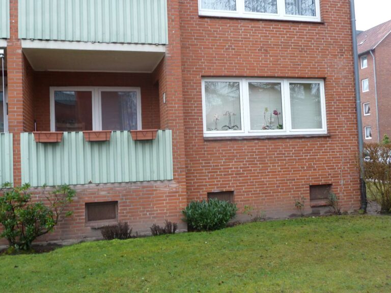 MIETERFREIE ERDGESCHOSSWOHNUNG IN VERKEHRSGÜNSTIGER LAGE VON LÜNEBURG