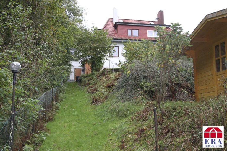 Doppelhaushälfte mit Potential direkt am Naturpark Harburger Berge.