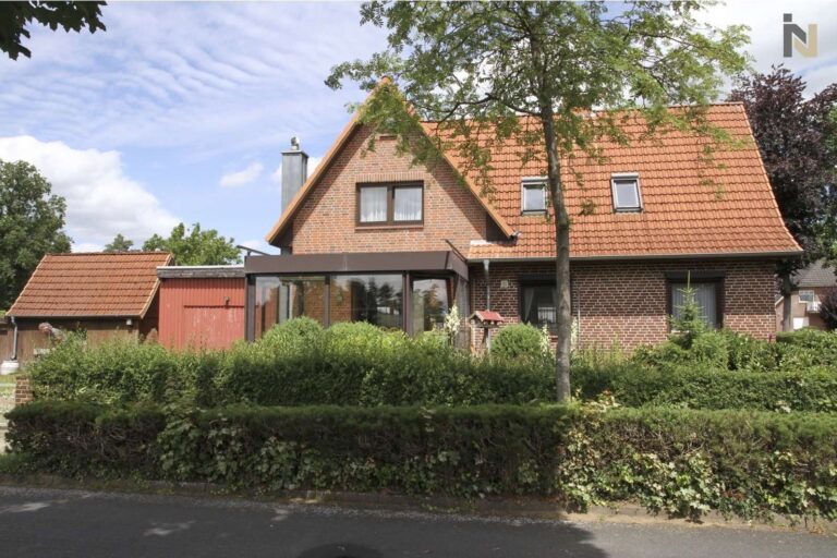 VERKAUFT! Einfamilienhaus mit viel Potenzial!