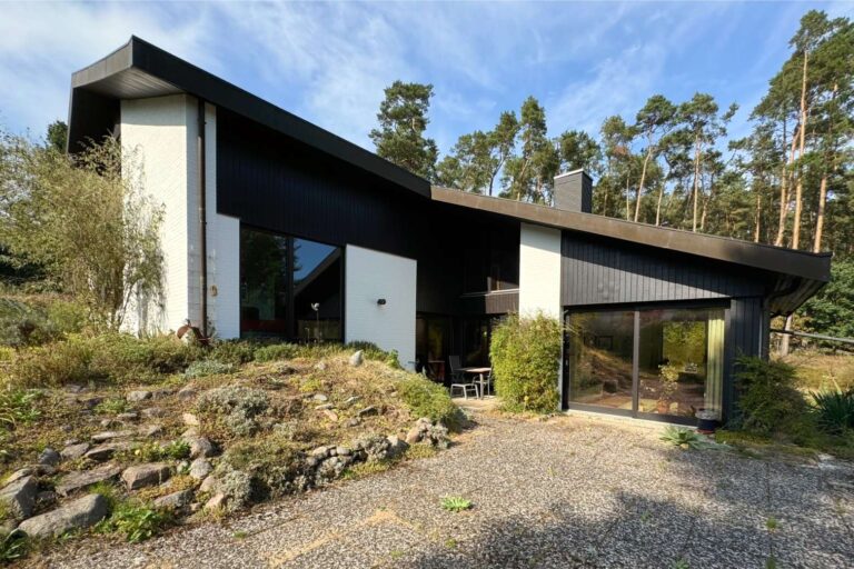 Entdecken Sie das Potenzial Ihres zukünftigen Zuhauses – Architektenhaus auf traumhaften Grundstück!