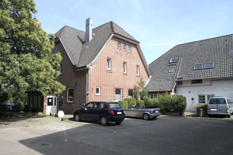 VERKAUFT! Solide Kapitalanlage, Wohn-und Gewerbeobjekt auf 3.251 m²  Grundstück