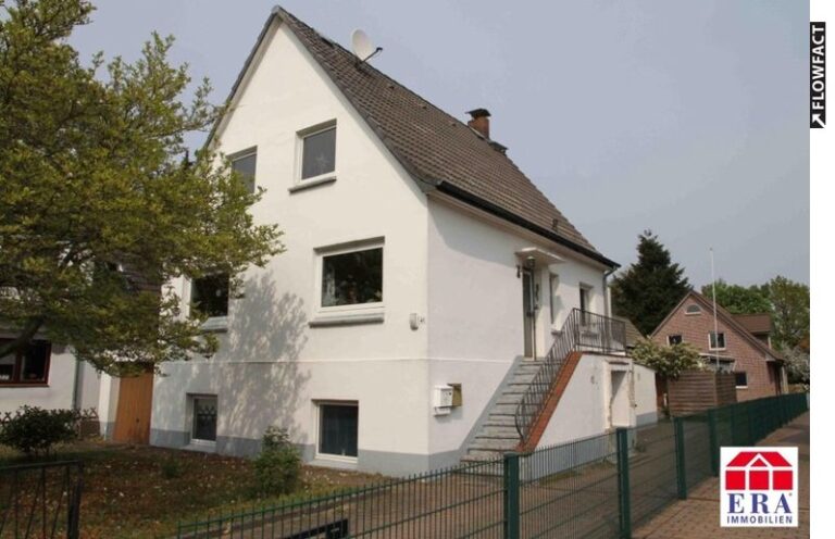 ZWEI AUF EINEN STREICH… mit wunderschönem Garten in HH-LURUP