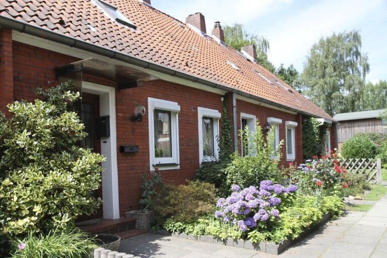 Verkauft!  Reihenmittelhaus in zentrumsnaher Lage mit viel Potential….!